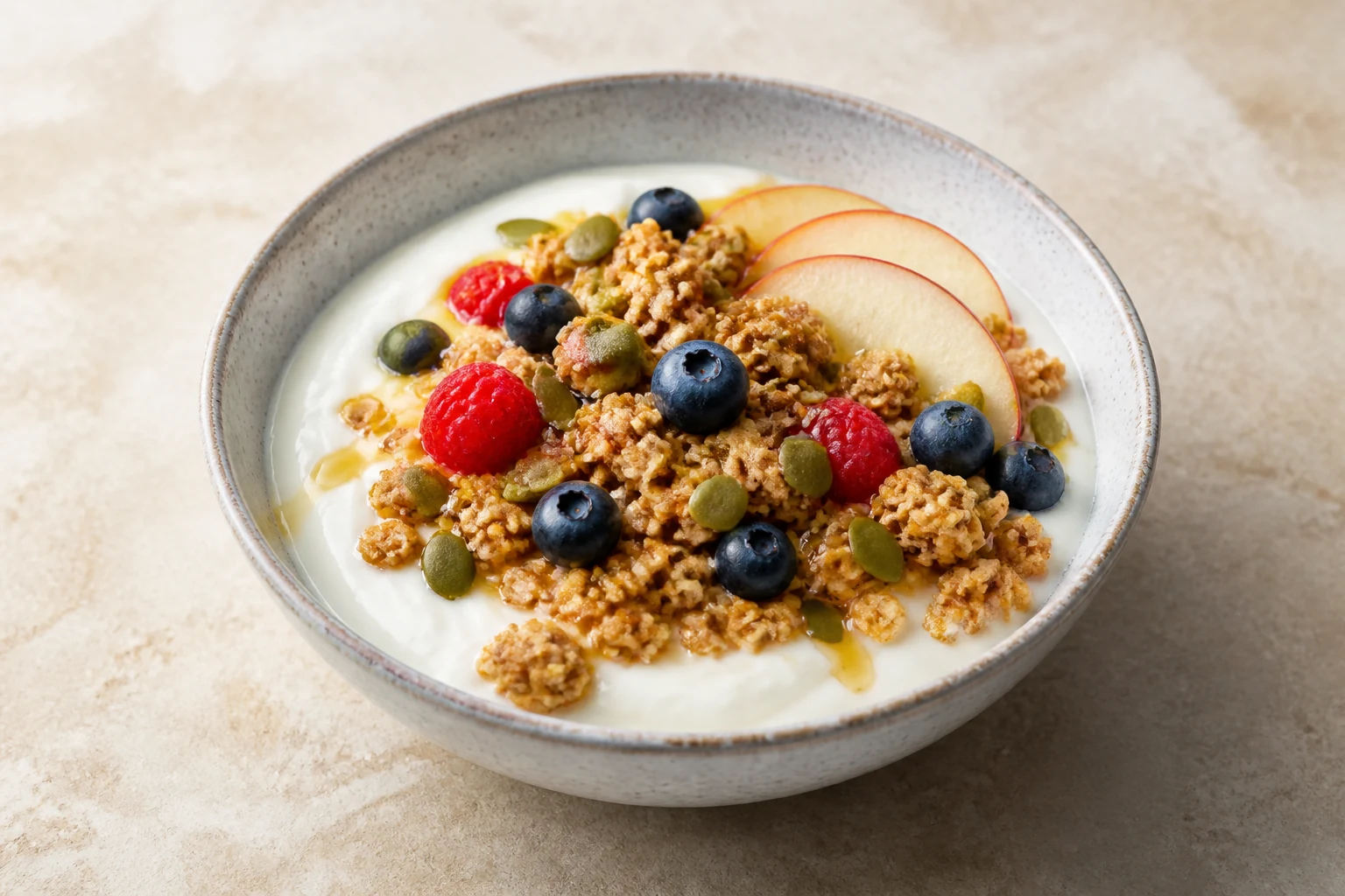Joghurt mit Granola